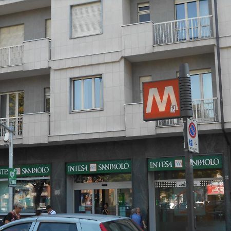 A 10 Minuti Di Metro Dal Centro Apartment Torino Exterior foto